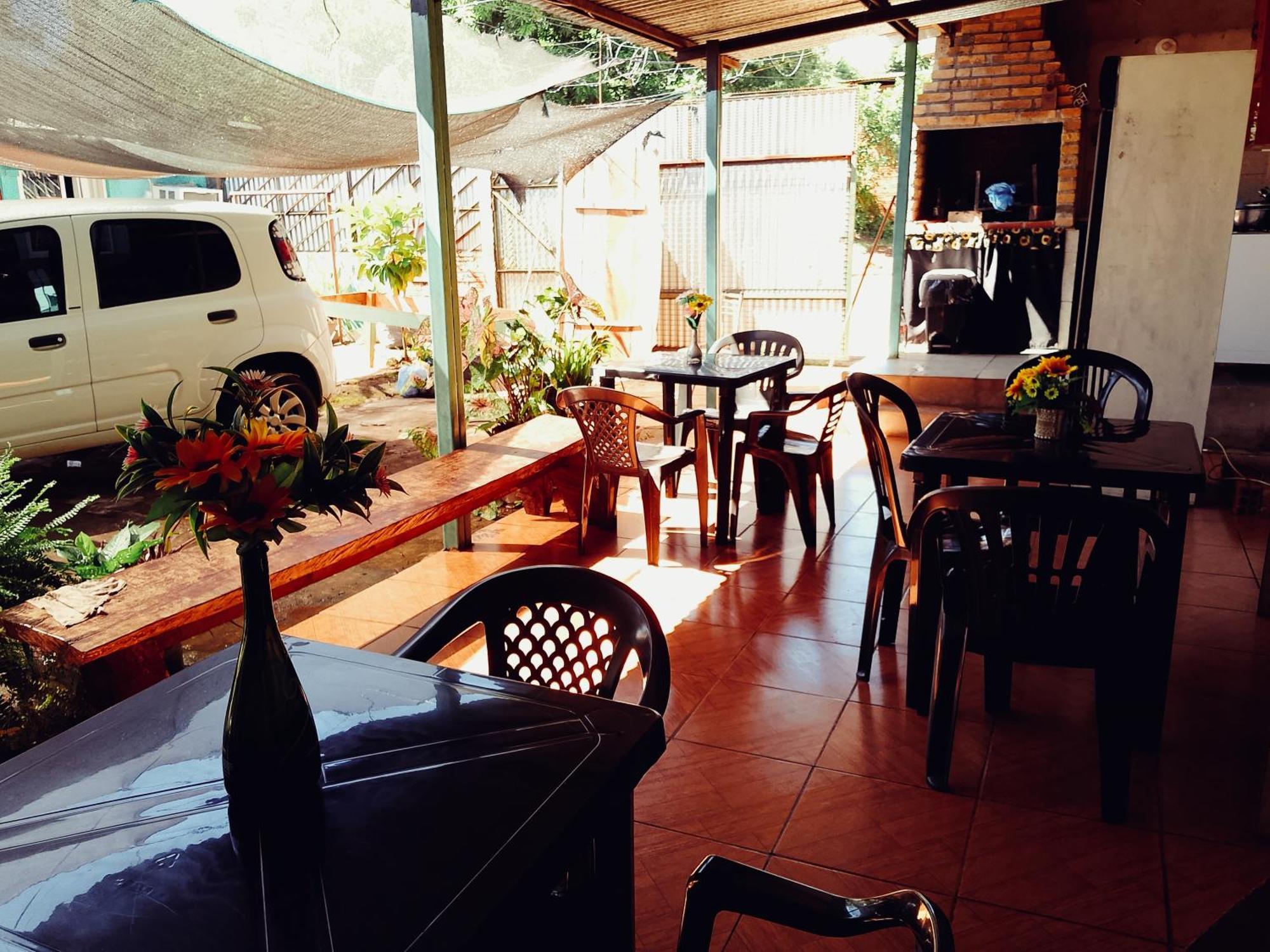 Hostel Loli Puerto Iguazu Exterior photo